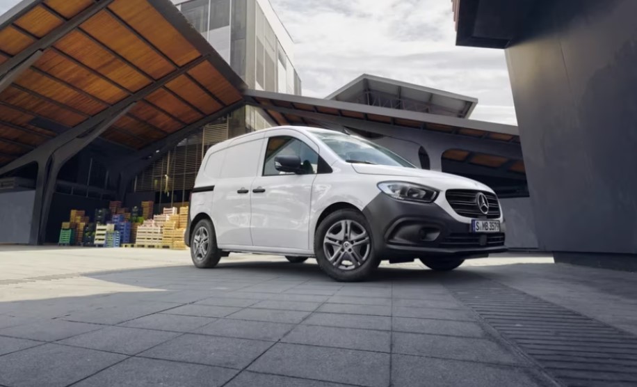 Mercedes eCitan electric van
